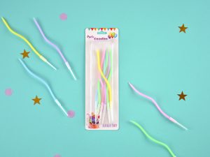 Renkli Makaron Kıvrımlı Mum