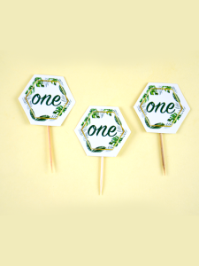 One Yazılı Tropikal Kürdanlar