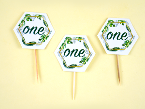 One Yazılı Tropikal Kürdanlar