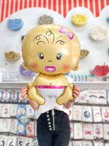 Emzikli Kız Bebek Folyo Balon