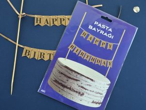 Pasta Üstü Happy Birthday Banner