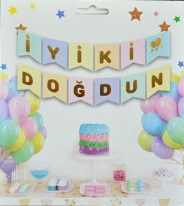 İyi ki Doğdun Bayraklar