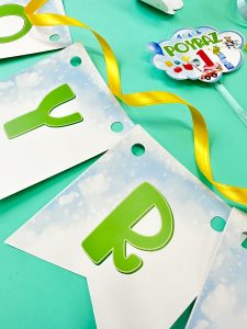 Oyuncaklar Bayraklar