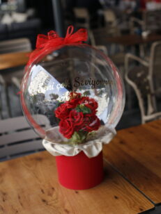 BUBBLES KUTU VE ÇİÇEK BUKETLERİ